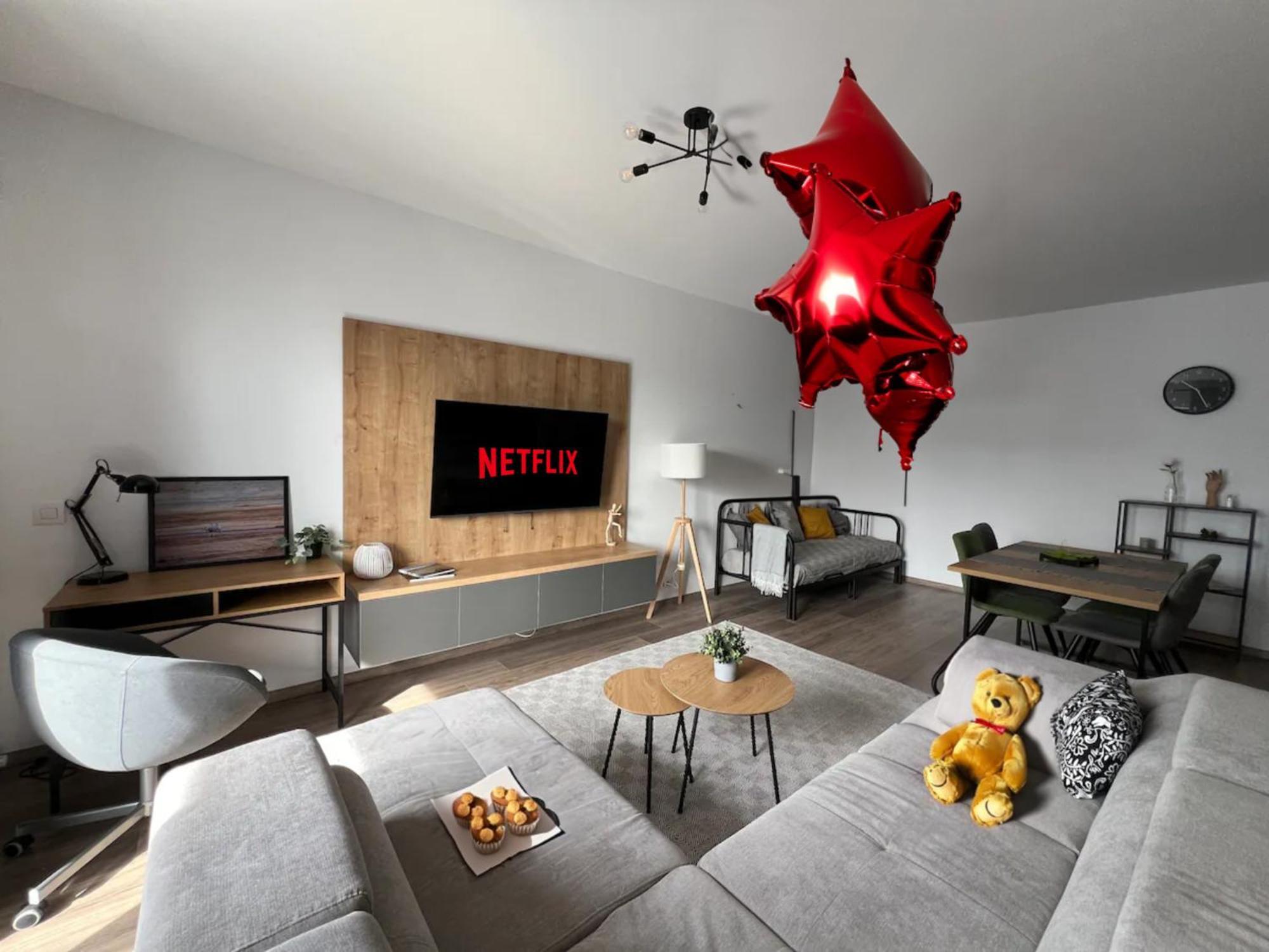 High-Rise Luxury Apartment With Free Parking Bucureşti Ngoại thất bức ảnh